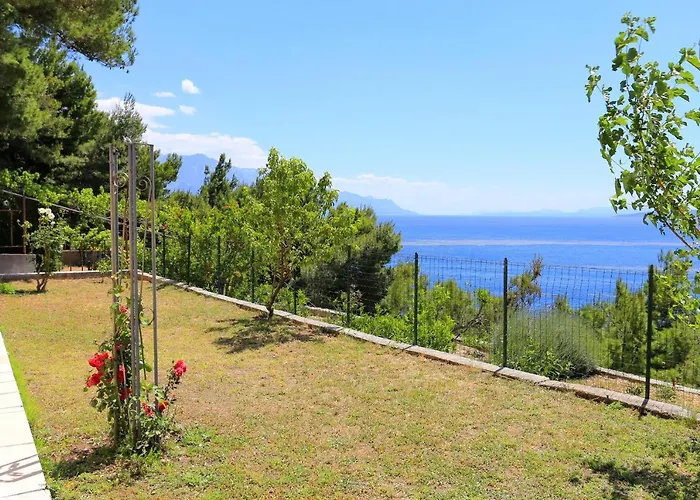 By The Sea Marusici, Omis - 1024 Апартаменты Мимице